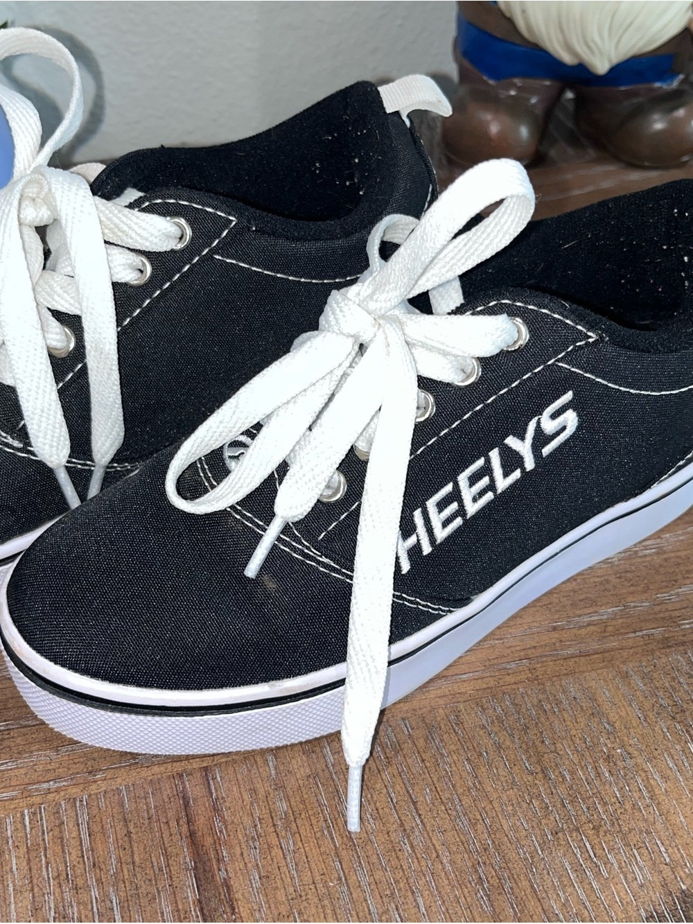 Heelys Kids Black Canvas Lace-Up Sneakers with White Laces